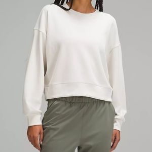 Lululemon soft stream crew